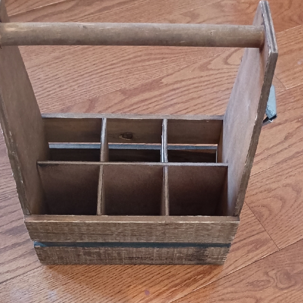 Wooden Caddy with Handle